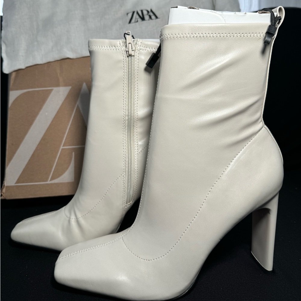 Zara Boots (new)